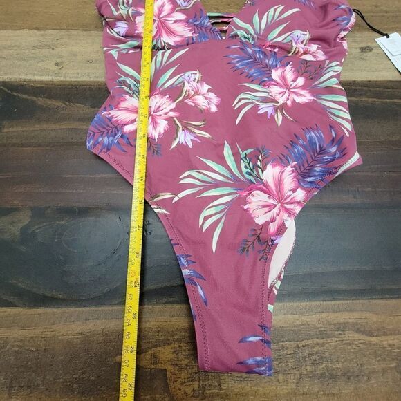 NWT Shade & Shore Lowest Covered One-Pice Swimsuit Tropic Hawaiian Floral Size M - Picture 9 of 12